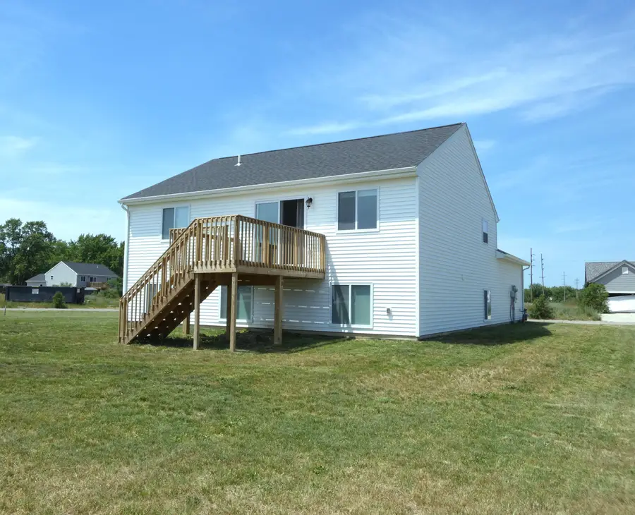 670 Manorwood Circle, Benton Harbor, MI 49022 - #3