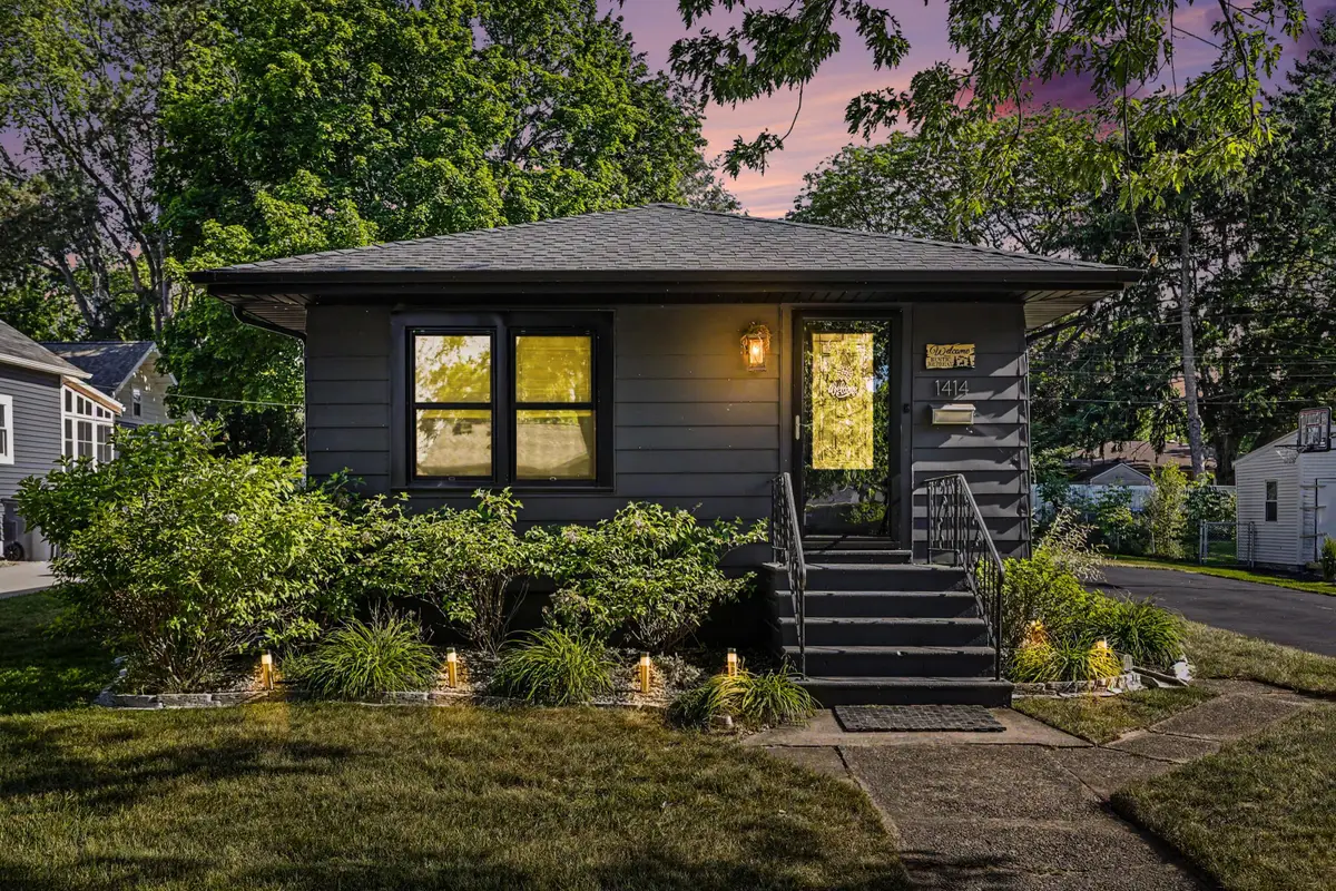 1414 Margaret Place, Saint Joseph, MI 49085 - #1