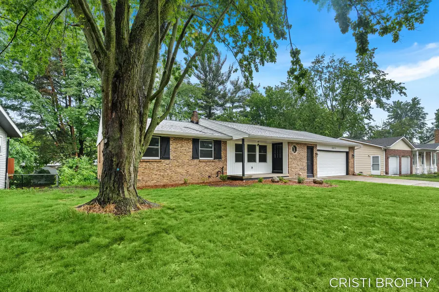 4871 Newcastle Drive Se, Grand Rapids, MI 49508 - #2