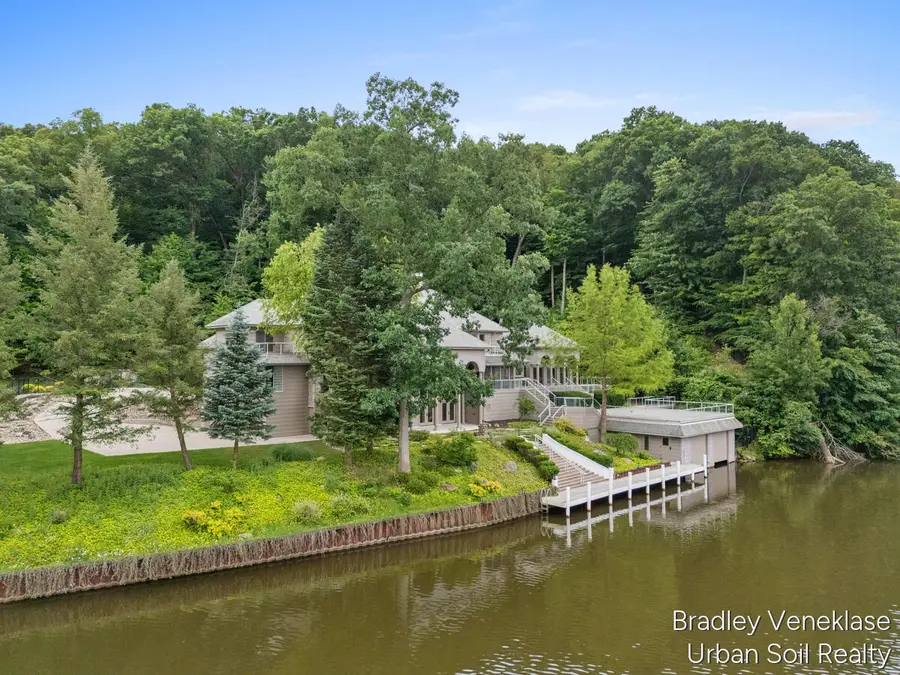 7635 Sandy Hollow Lane Se, Alto, MI 49302 - #2