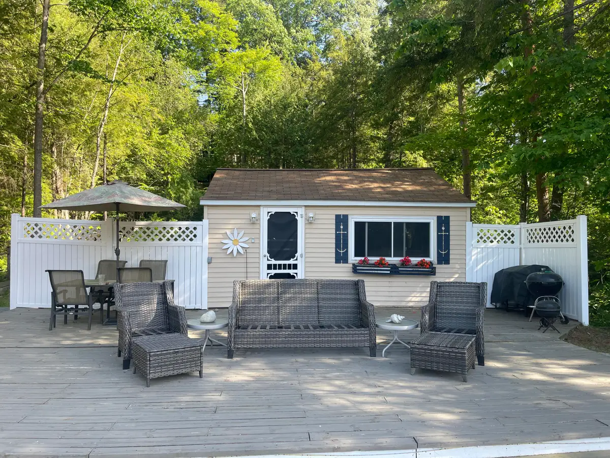 4629 S Croton Hardy Drive, Newaygo, MI 49337 - #1