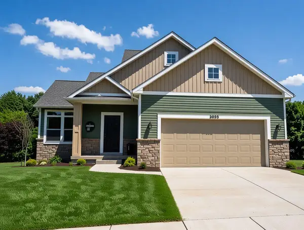 9 Aviara Oaks Parkway, Jackson, MI 49201