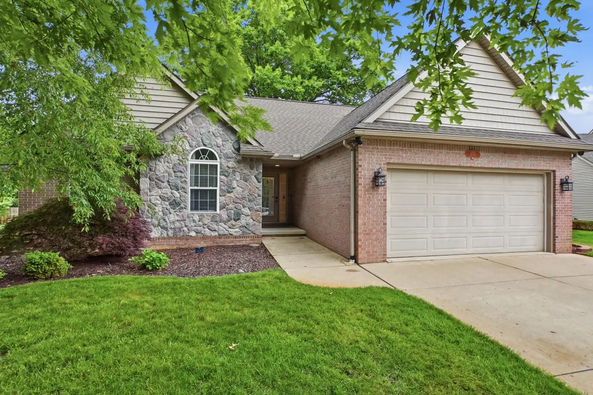 2707 Morel Drive, Highland, MI 48356 - #1