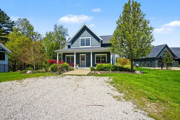 224 N Ferry Street, Douglas, MI 49406