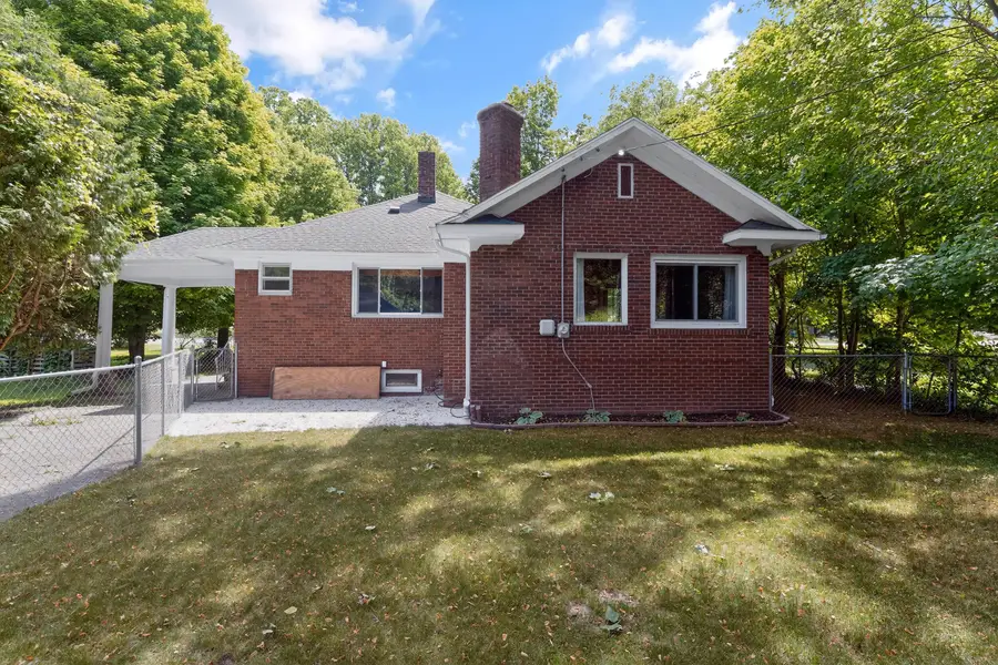 321 N Broadway Street, Cassopolis, MI 49031 - #2