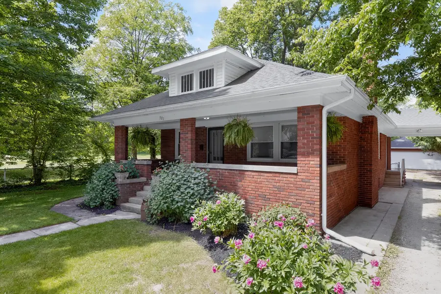 321 N Broadway Street, Cassopolis, MI 49031 - #3