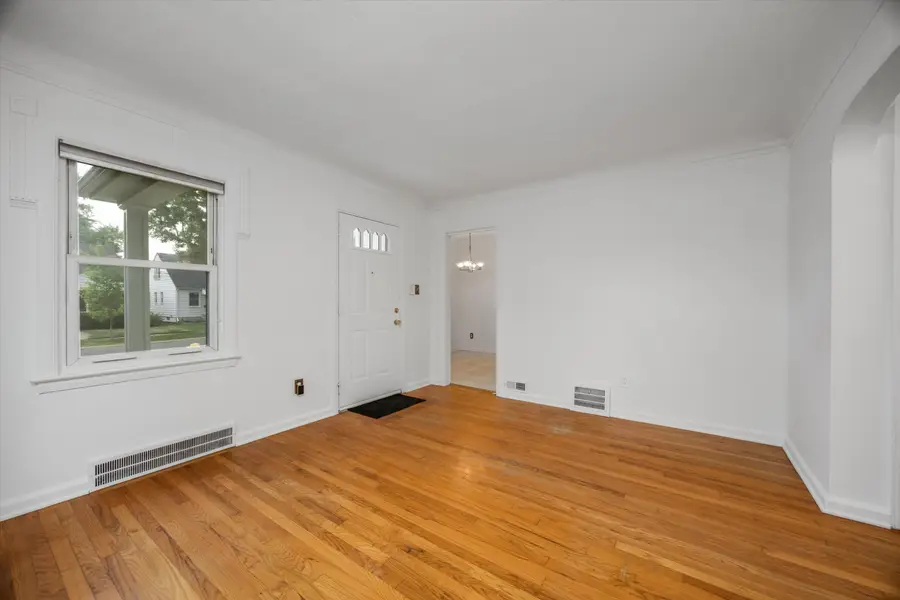 3300 Alice Street, Dearborn, MI 48124 - #3