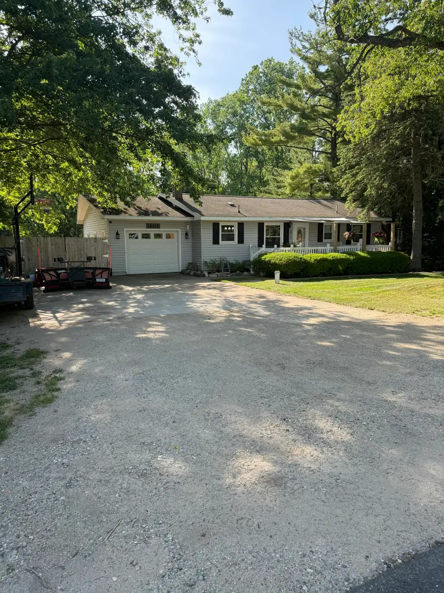 10717 Alpine Avenue Nw, Sparta, MI 49345 - #2