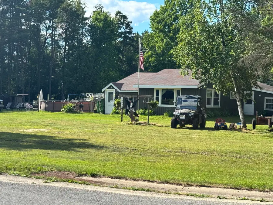 19030 W Almy Road, Howard City, MI 49329 - #2