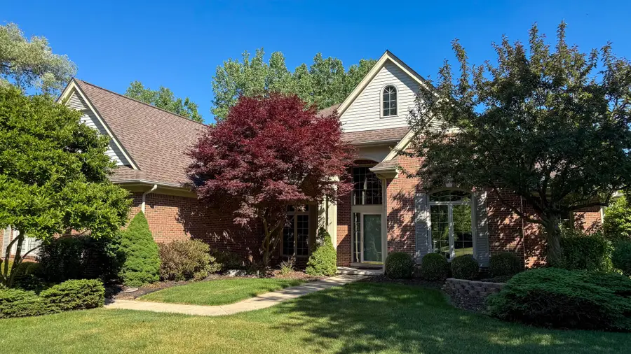 6576 Kennesaw Road, Canton, MI 48187 - #2