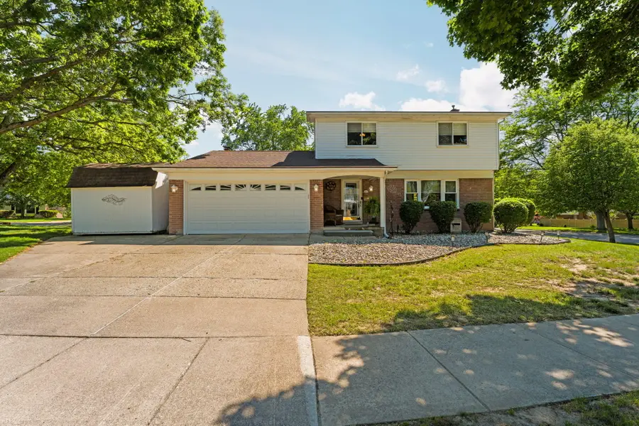 534 Forestbrooke Court, Saline, MI 48176 - #2