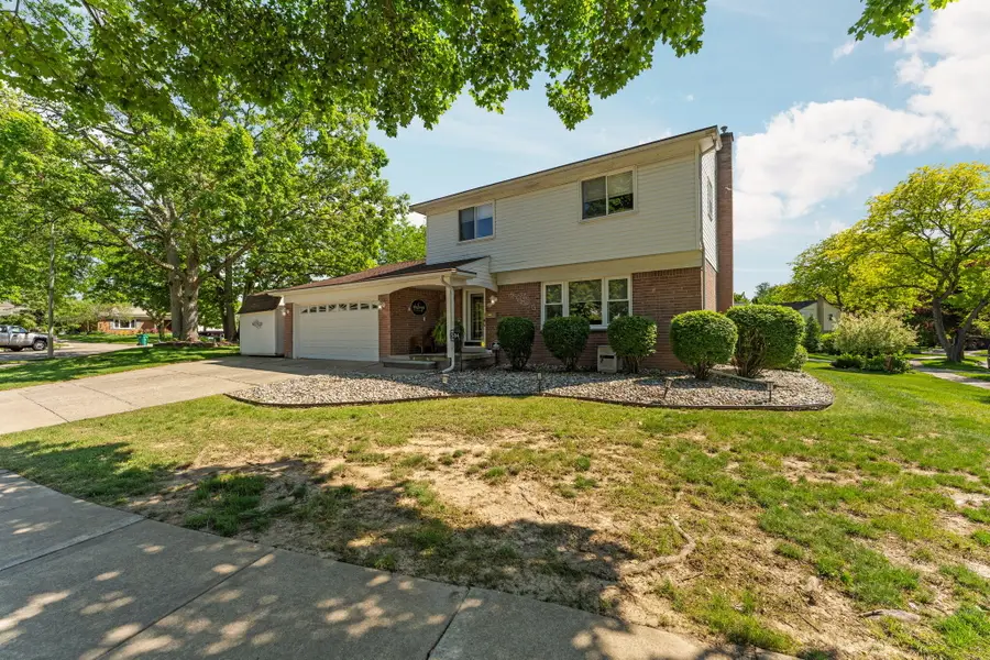 534 Forestbrooke Court, Saline, MI 48176 - #3