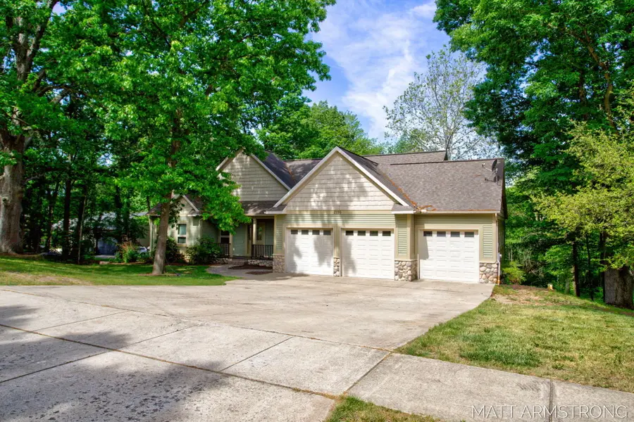 2135 Hilltop View Drive, Dorr, MI 49323 - #2