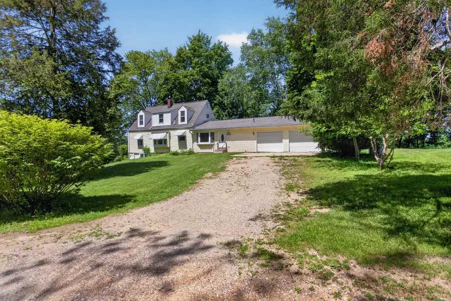 2627 Cooper Street, Jackson, MI 49201 - #3