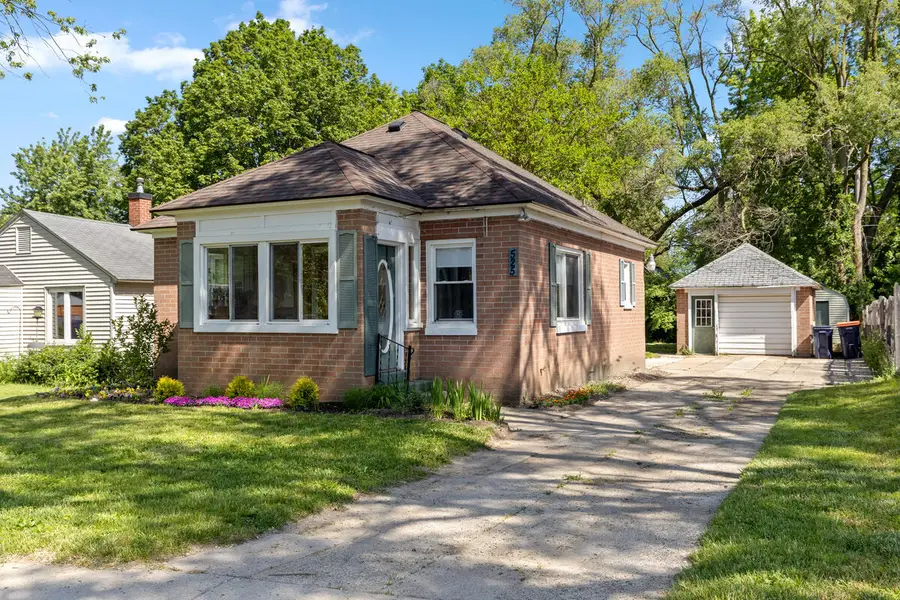 525 W 22nd Street, Holland, MI 49423 - #2