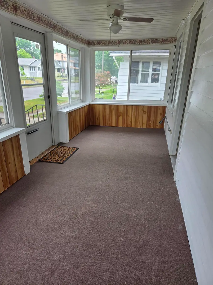 49 W Kingman Avenue, Battle Creek, MI 49014 - #2