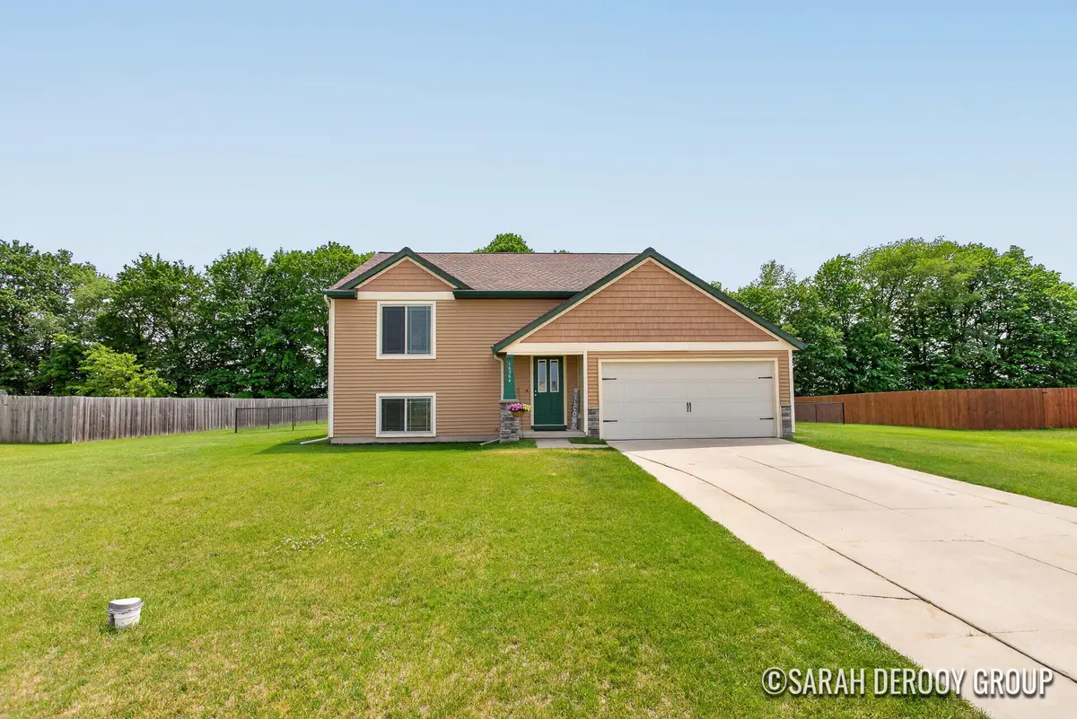 16264 Trent Ridge Drive Ne, Cedar Springs, MI 49319 - #1