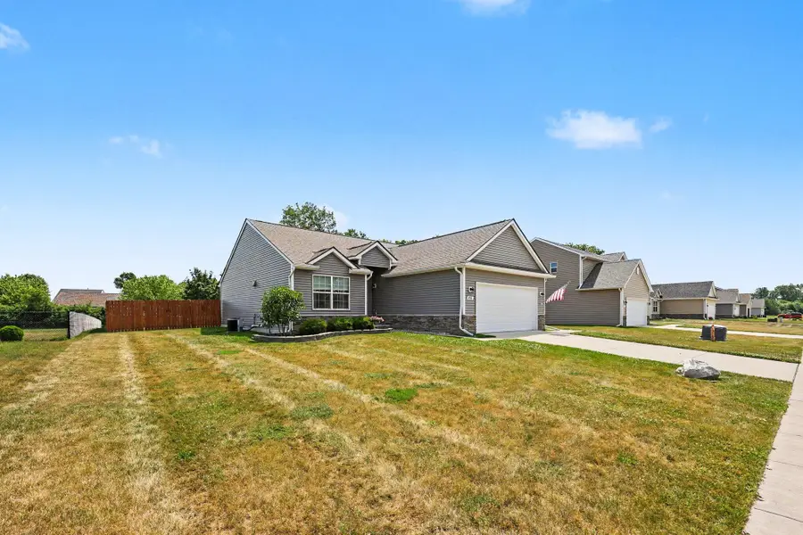 831 Sarah Lane, Milan, MI 48160 - #2