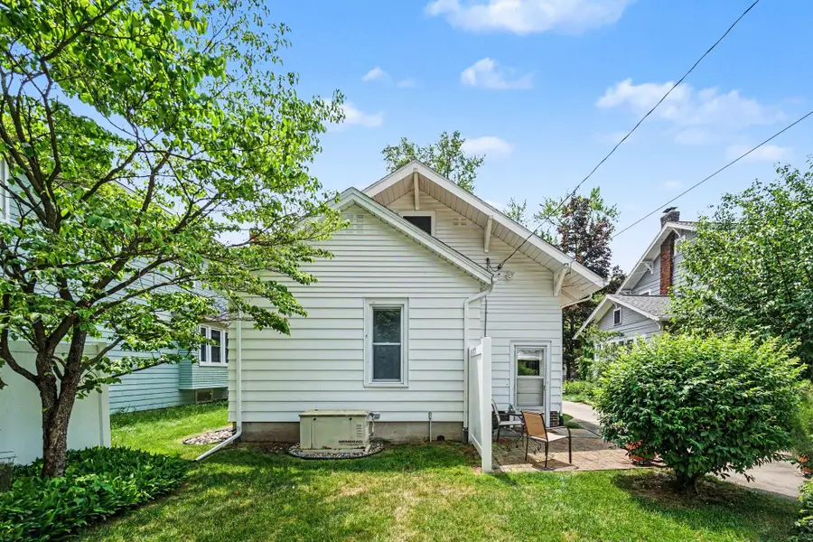 1410 W Maple Street, Kalamazoo, MI 49008 - #2