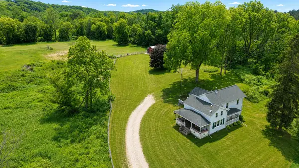 17281 Ely Road, Manchester, MI 48158