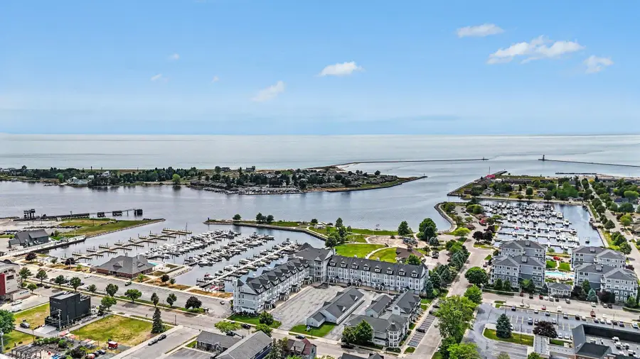 300 S Rath Avenue #22, Ludington, MI 49431 - #2