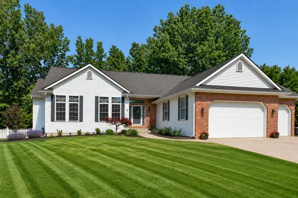 3393 Breton Valley Drive Se, Grand Rapids, MI 49512