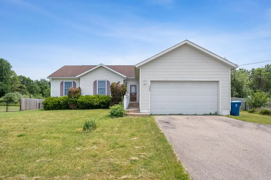 340 64th Avenue N, Coopersville, MI 49404 - #2
