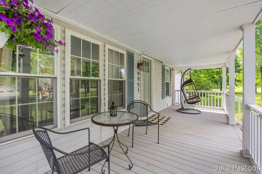 9951 10 Mile Road Ne, Rockford, MI 49341 - #3