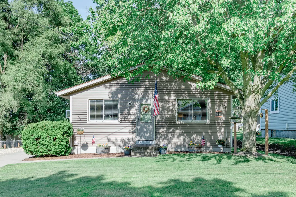 1012 Calvary Avenue Nw, Grand Rapids, MI 49504 - #1