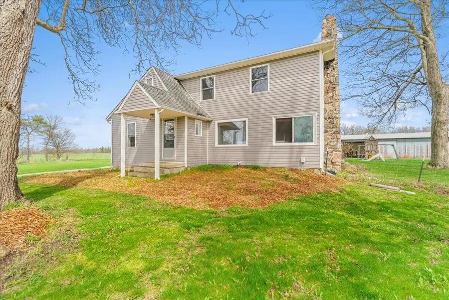 975 Elliott Road, Fowlerville, MI 48836 - #2