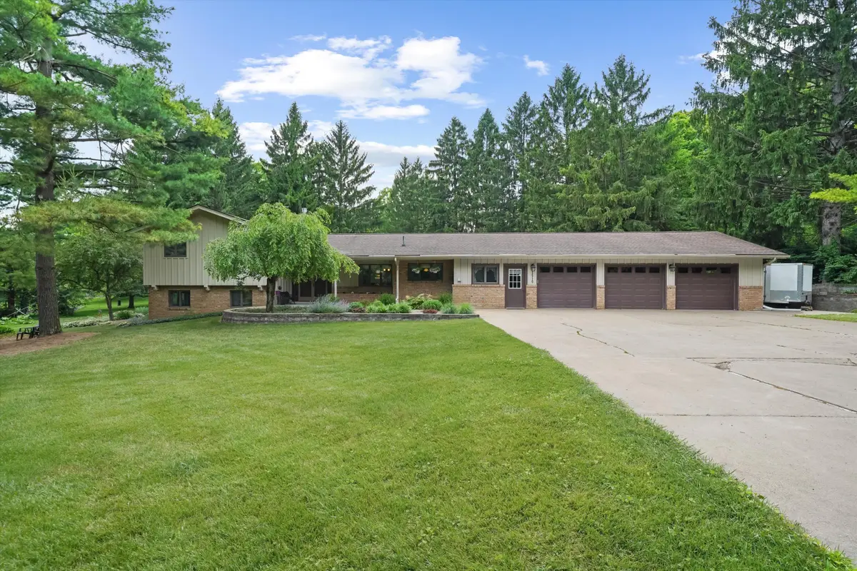1510 York Terrace, Saline, MI 48176 - #1