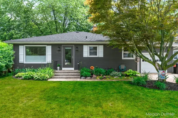 8288 Freeland Avenue Sw, Byron Center, MI 49315