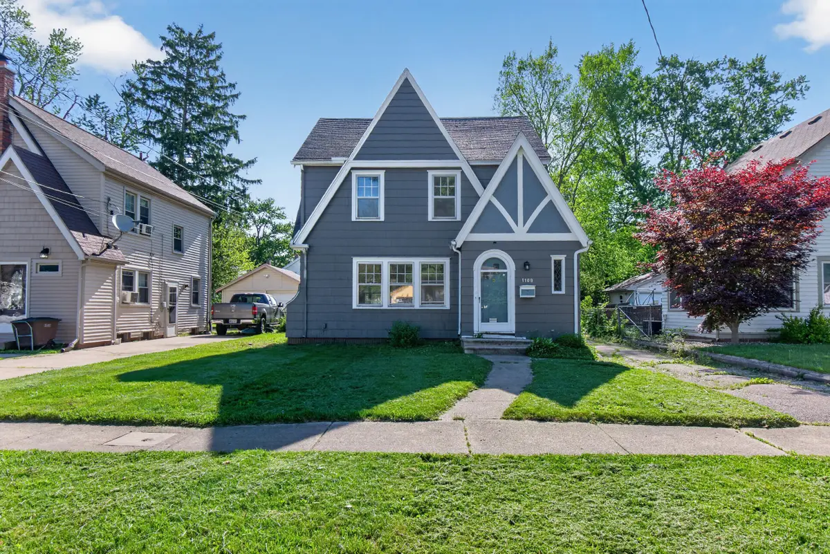 1109 S Webster Street, Jackson, MI 49203 - #1