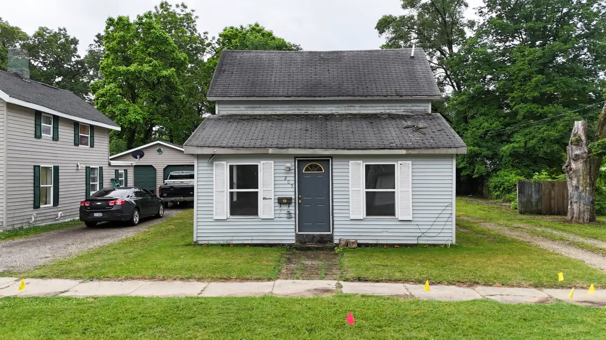 205 Pokagon Street, Dowagiac, MI 49047 - #1