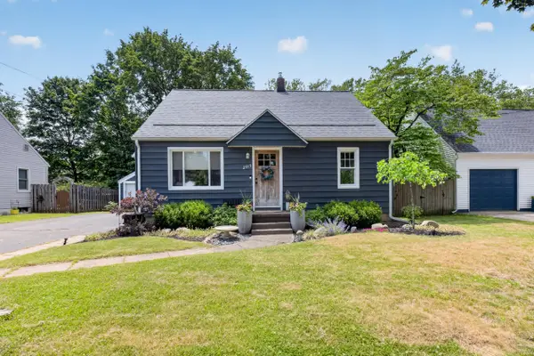 2915 Lorraine Avenue, Kalamazoo, MI 49008
