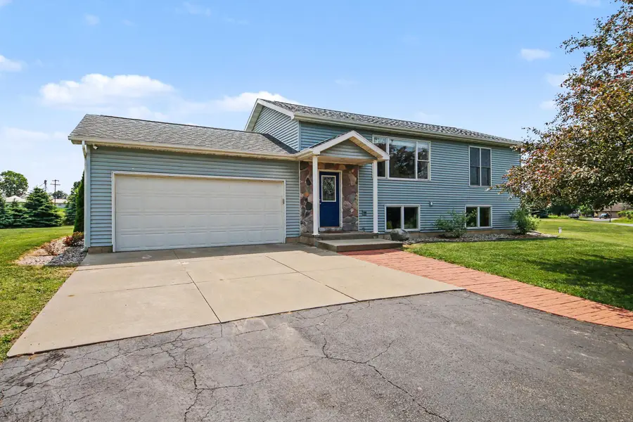 7900 Noffke Drive, Caledonia, MI 49316 - #2