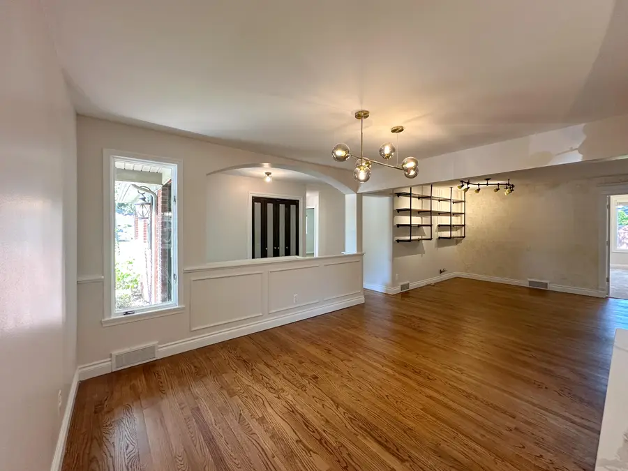 21203 River Road, Grosse Pointe, MI 48236 - #2