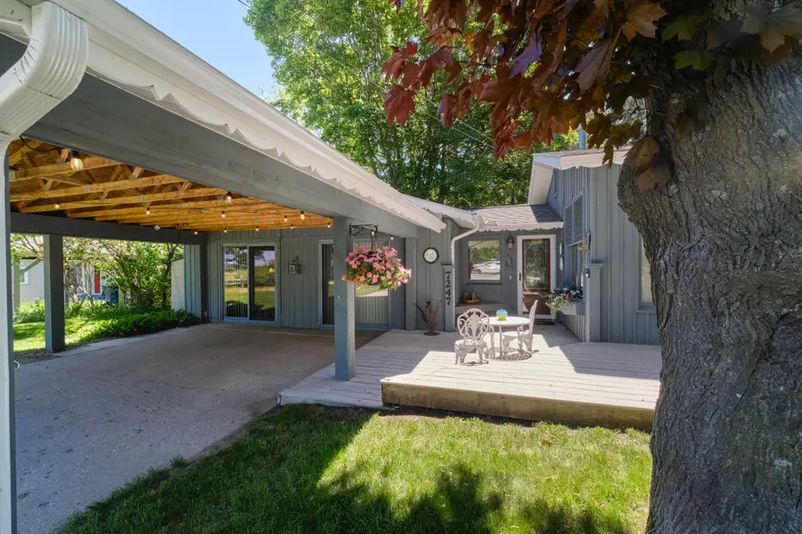7247 Severence Street, Benzonia, MI 49616 - #3