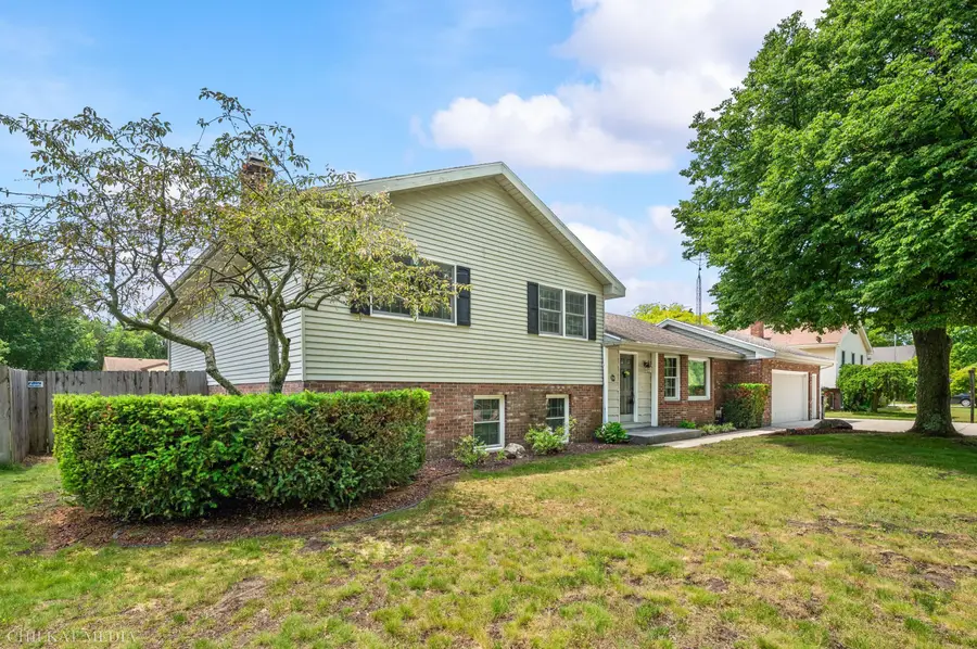 1346 Desmond Street, Saint Joseph, MI 49085 - #3