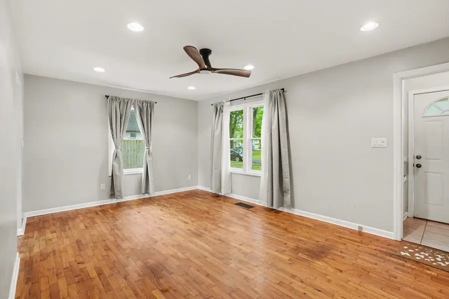 111 Oliver Street, Bangor, MI 49013 - #3