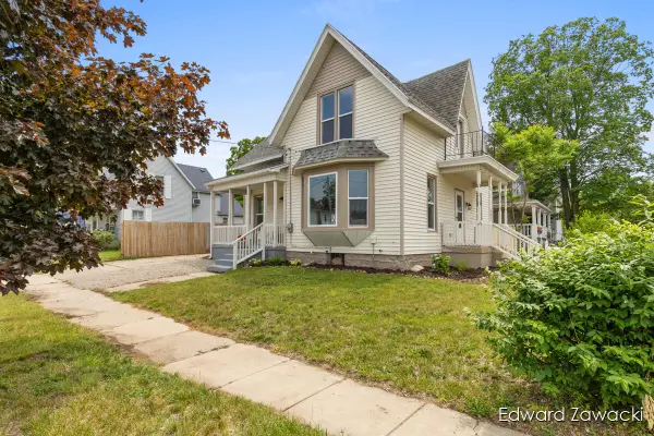 404 S Bridge Street, Belding, MI 48809