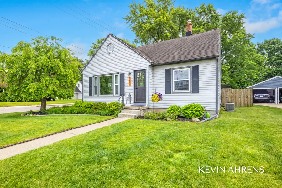 3610 Crystal Street Sw, Grandville, MI 49418 - #2