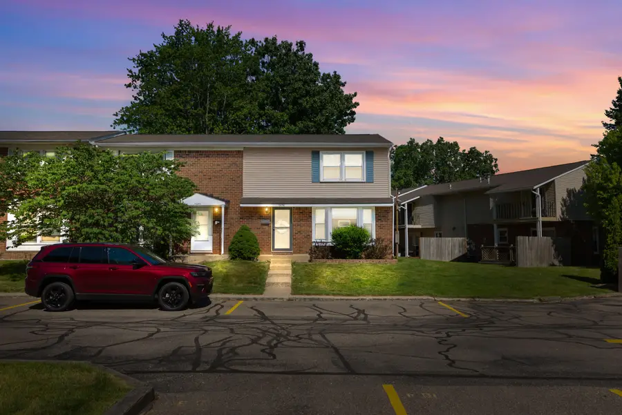 13250 Lake Point Boulevard, Belleville, MI 48111 - #2