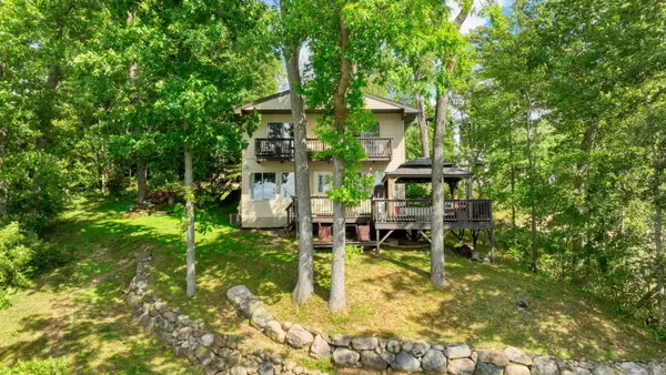 192 Eastshore Drive, Jerome, MI 49249