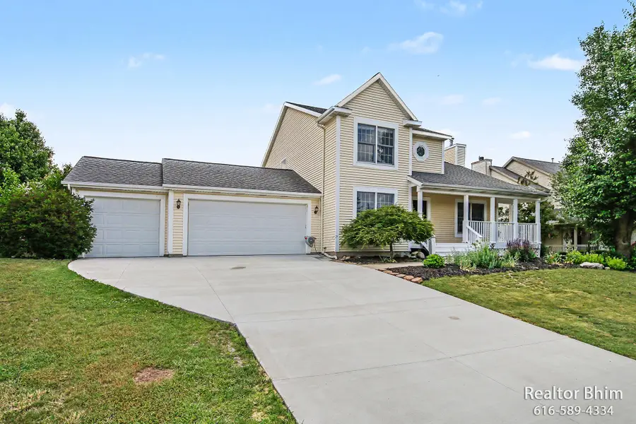 6712 Hartman Drive Se, Caledonia, MI 49316 - #3