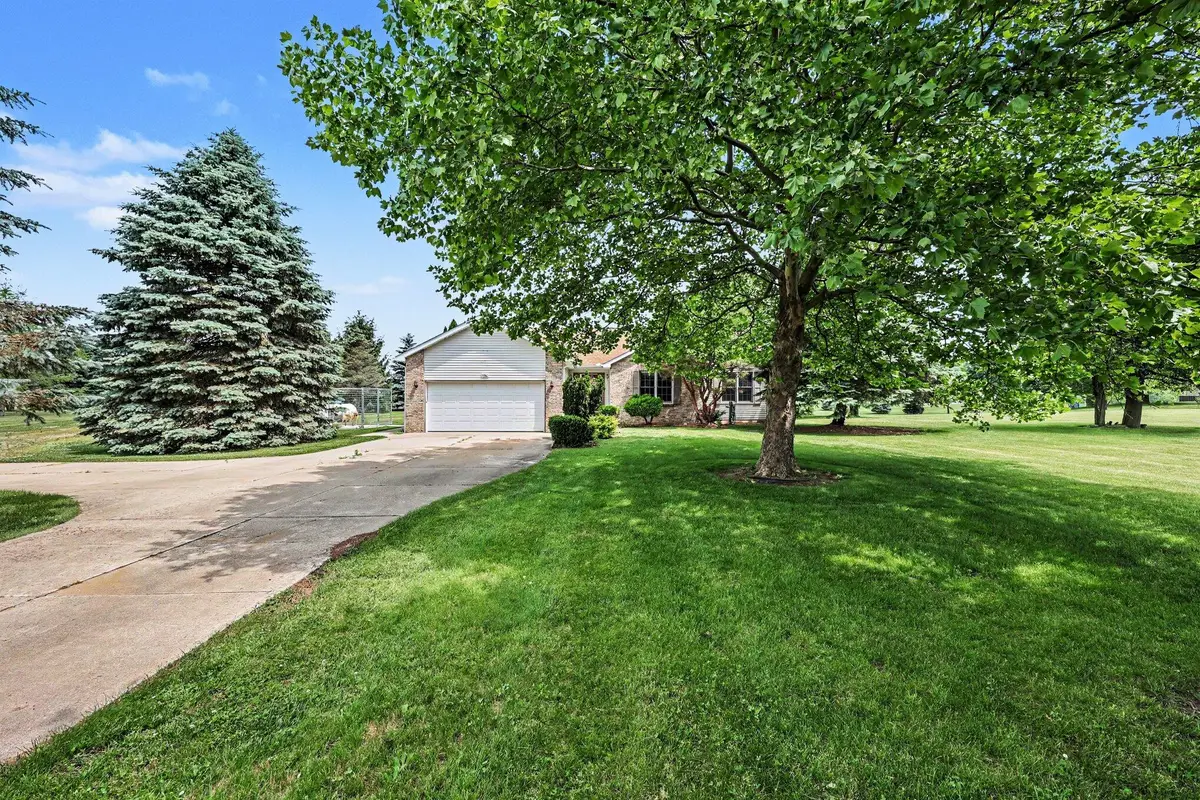7880 Greenwood Road, Jackson, MI 49201 - #1