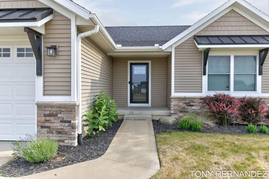 3899 Chester Street, Hudsonville, MI 49426 - #2