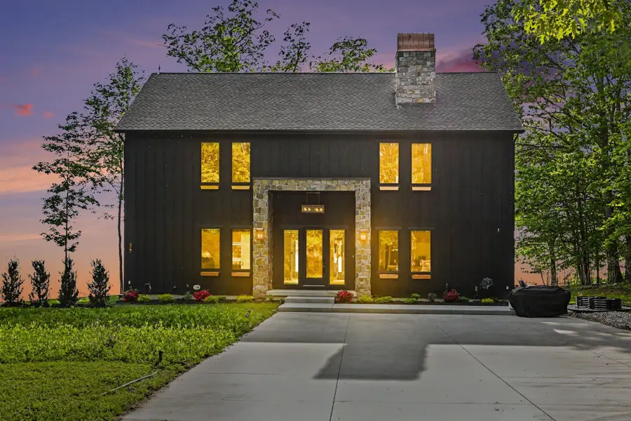 2578 Lakeshore Drive, Fennville, MI 49408 - #3
