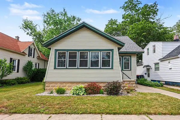 293 W 20th Street, Holland, MI 49423
