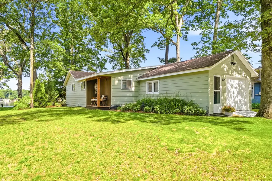 5375 Front Street, Newaygo, MI 49337 - #3